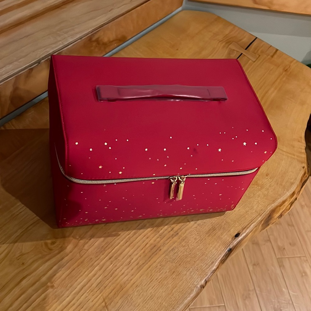 Estée Lauder cosmetics case+ free gift 🎁